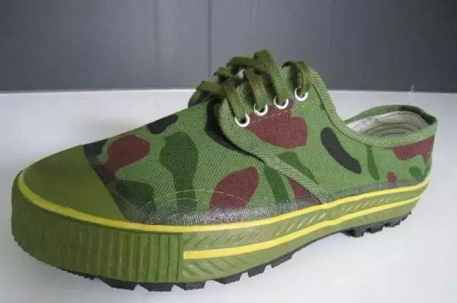 中国军人装备大全,中国军人的装备有哪些