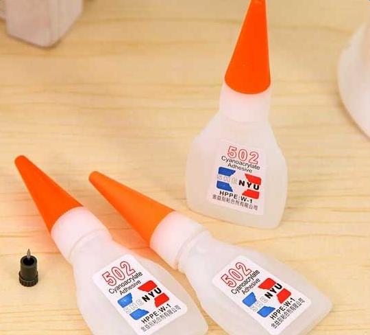 502胶水与495胶水哪个强,495胶水和502胶水对比