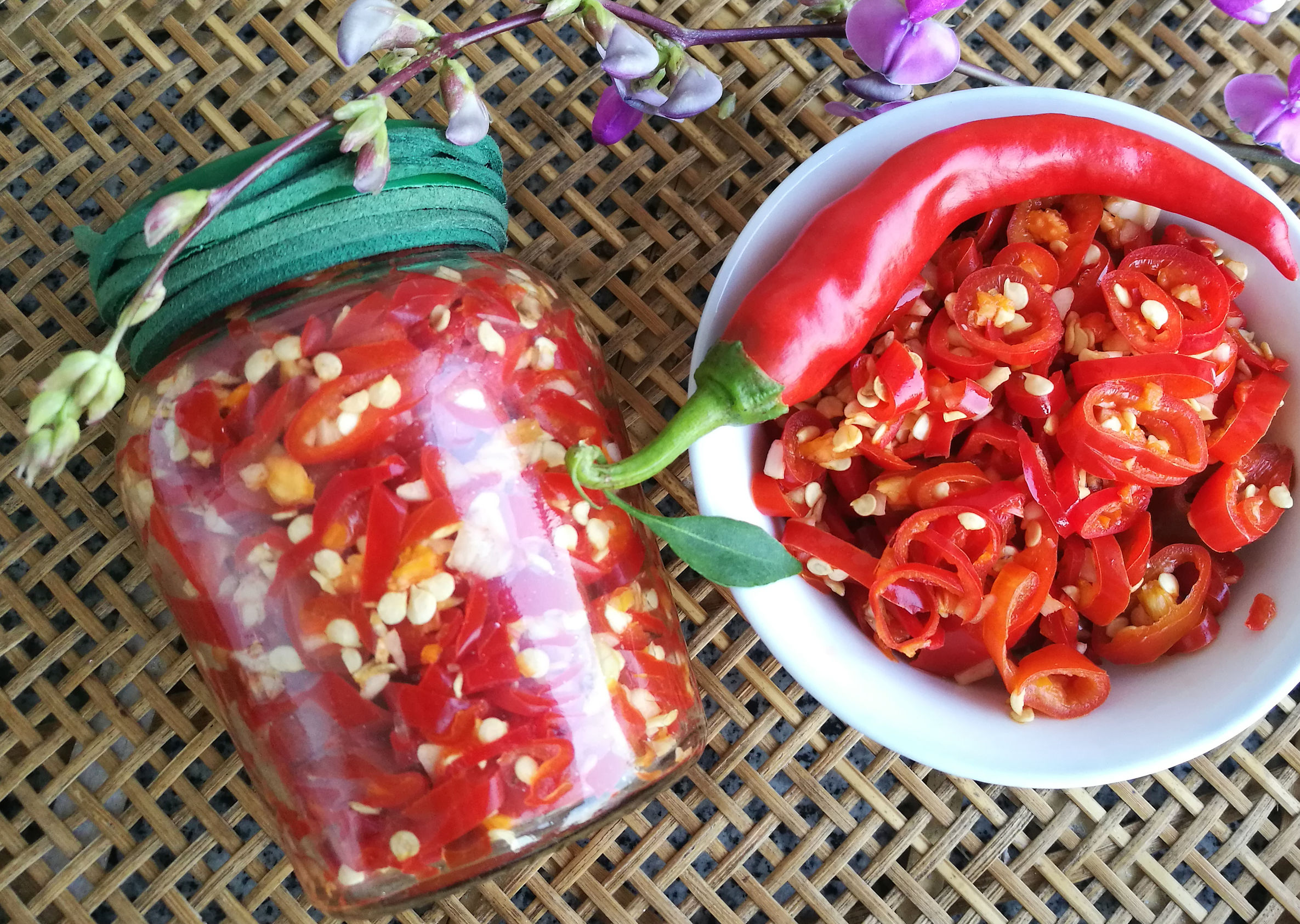 腌辣椒不用糖的做法,不放心外面买的腌辣椒