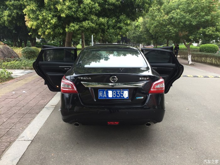 人生第一台车提车,人生提的第一辆车