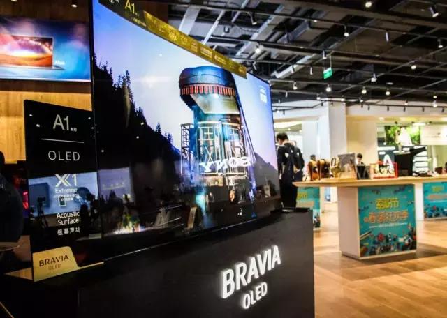 直男会炸！成都这家黑科技满满的体验店，男生进来了就不想出去！