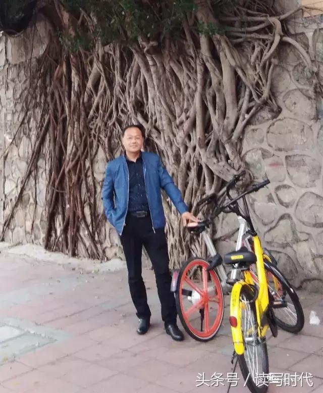 原创随笔｜王世忠：露天电影（推荐语：一代人的精神胎记！）