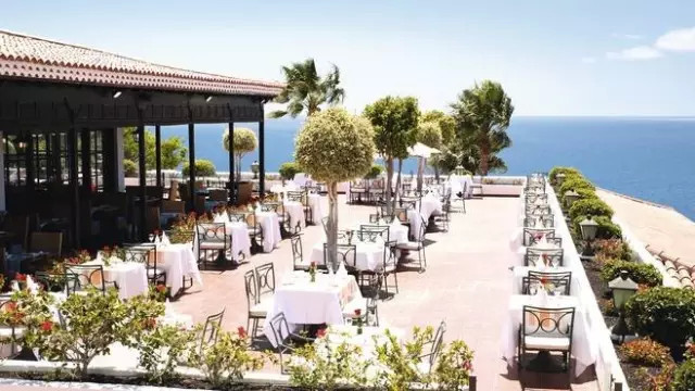 西班牙｜这个岛有什么魅力，引德国总理五次来此度假？