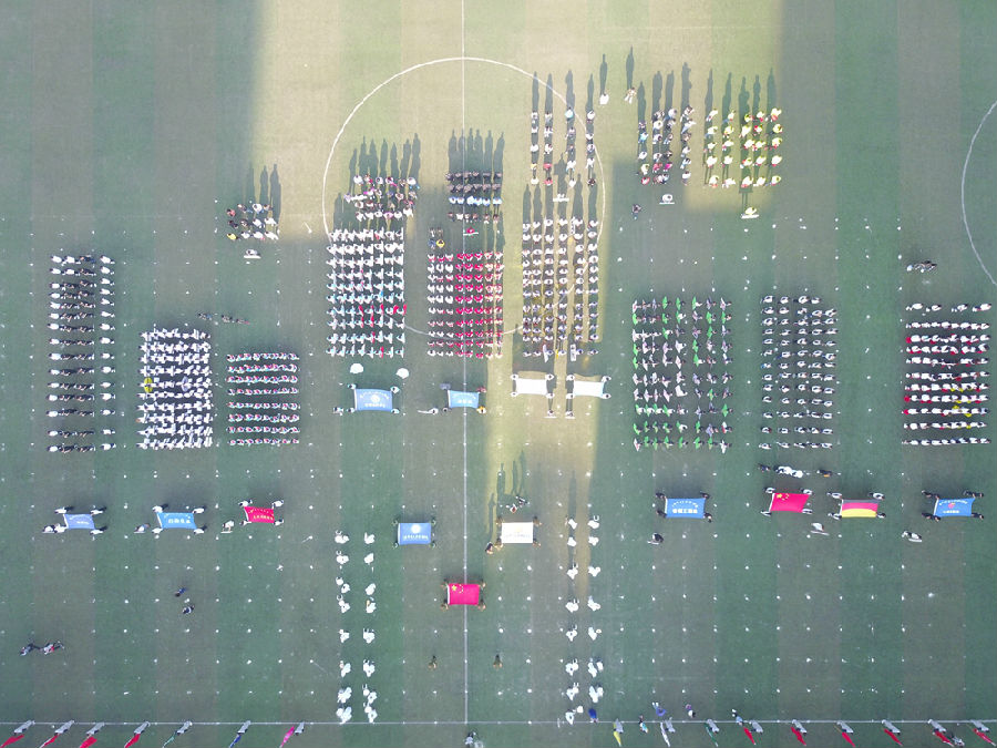 春季田径运动会报道,以逐梦青春为主题田径运动会