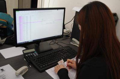 涓璧板湪鍏戝璺笂,涓鍏戝鐜板満