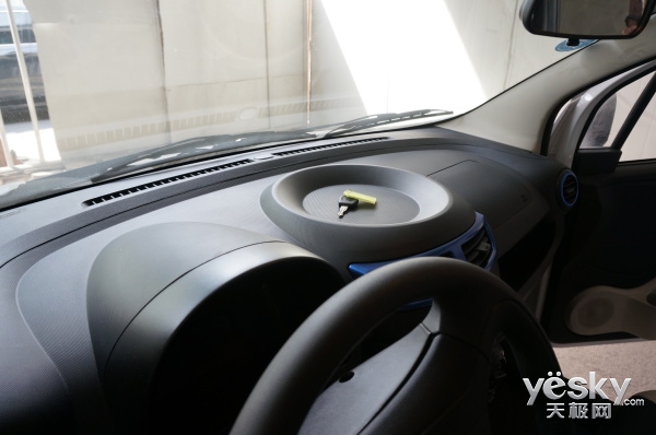 15元开共享汽车靠谱吗,奔驰共享汽车