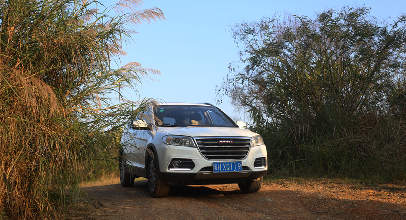 2017款哈弗h6红标2.0t智尚版评测,哈弗h62017款红标1.5t精英型油耗