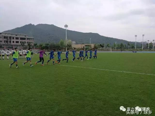 为梦起航｜富力足校U14、U16队伍迎青超联赛开门红