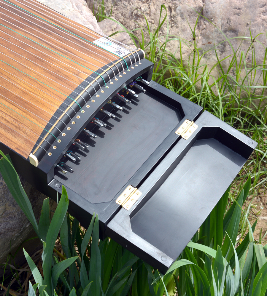 《国色天香》九乐牌非洲檀木古筝