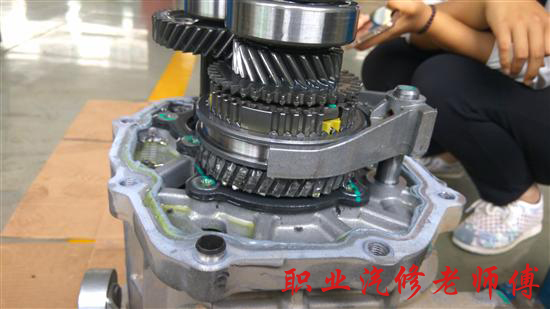 五菱神车异响怎么解决,五菱宏光异响是怎么回事