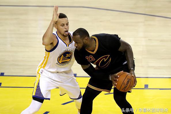 勇士神塔左右三国杀，高空轰炸+梦幻脚步无解，马刺骑士惊魂