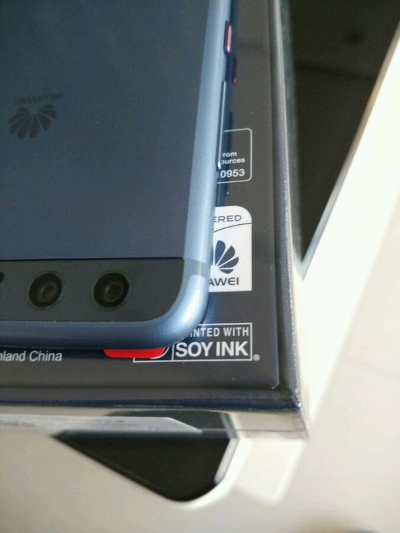 荣耀v9深度评测开箱,荣耀v9开箱图