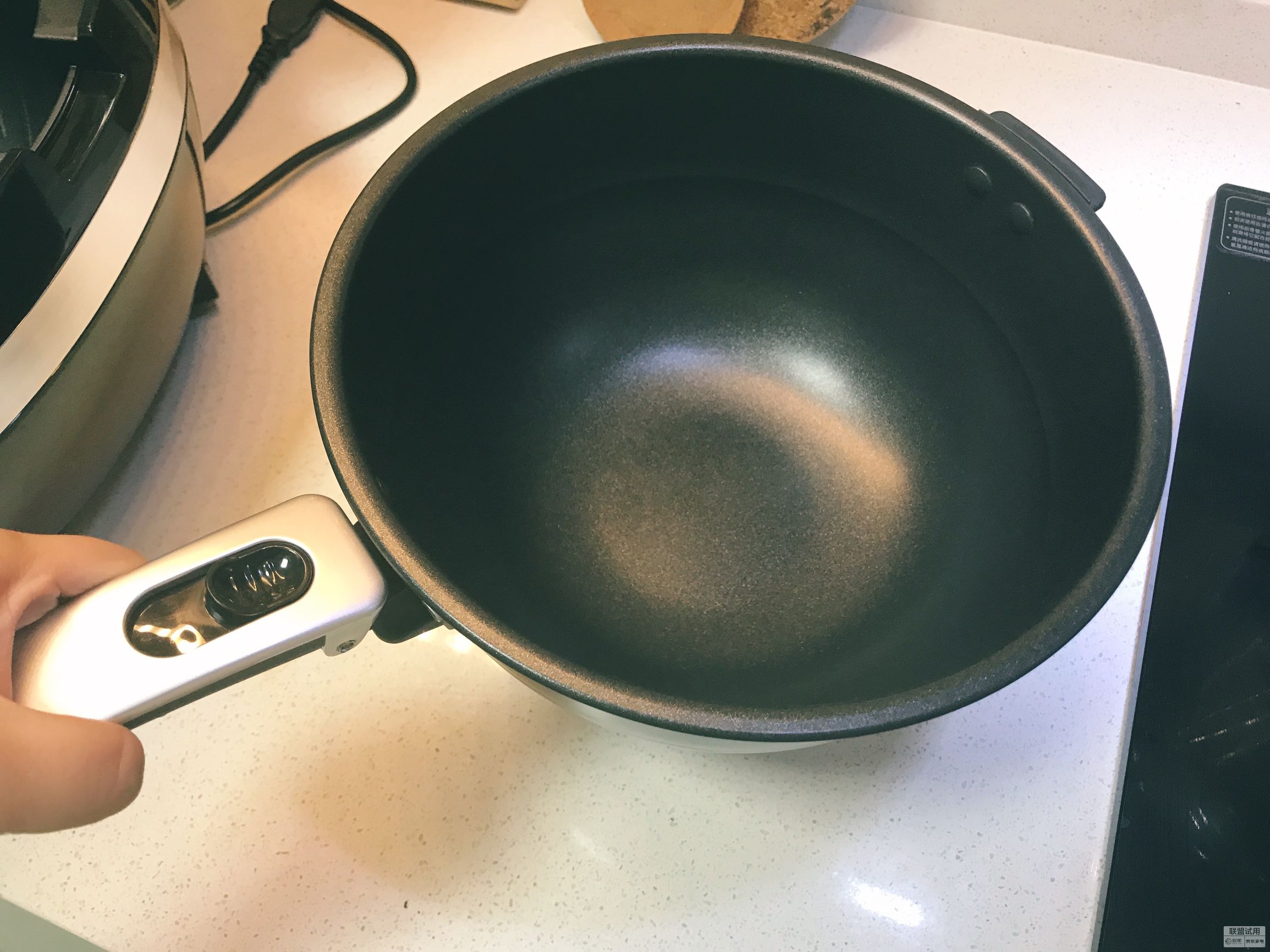 用全自动智能炒菜机做饭做菜,九阳智能全自动炒菜机