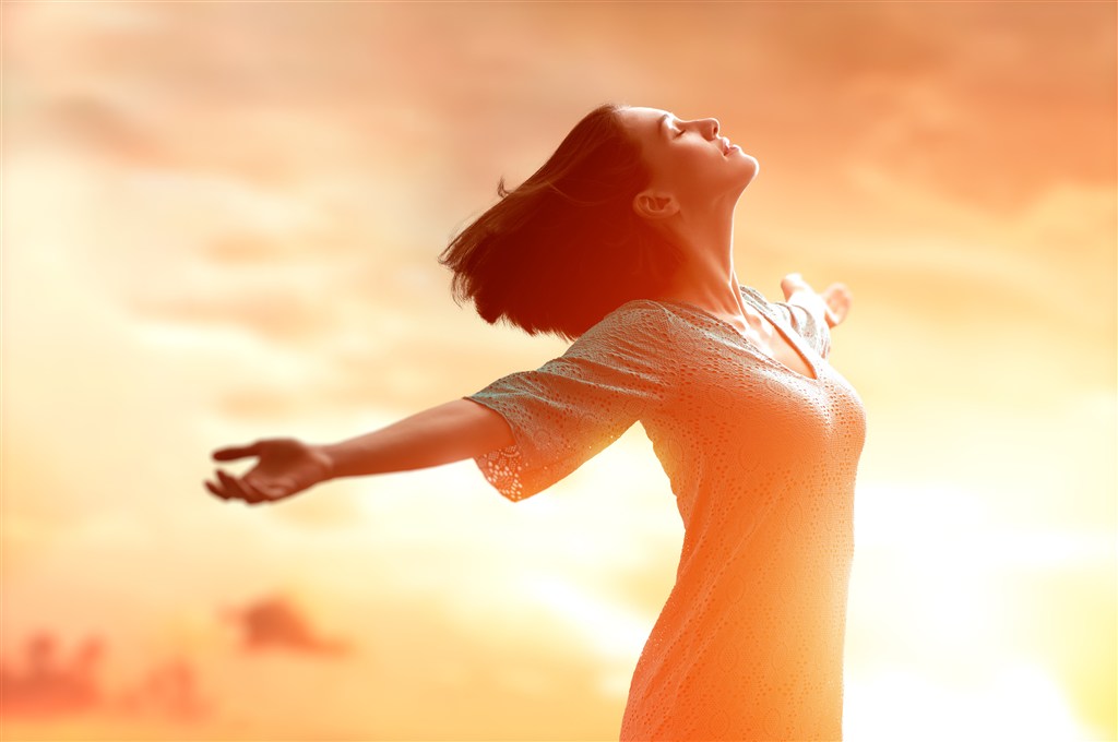 身体缺氧的表现有哪些症状,如果感觉自己缺氧该怎么办