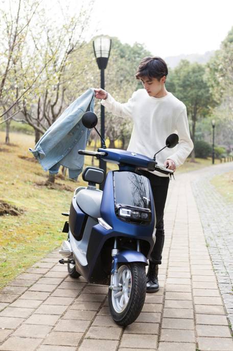 雅迪冠能版真的能跑得远吗,雅迪72伏45安跑得多远