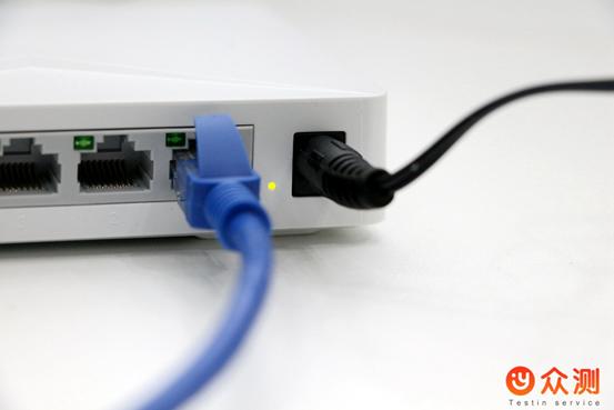 华三交换机和华为交换机哪个好,华三交换机开箱照片