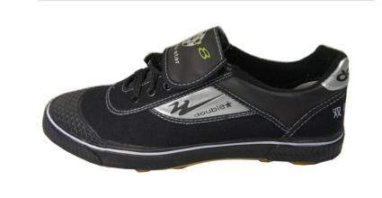 不一样的鞋子店借力微信，月销量90万