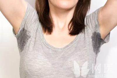 夏天来了腋窝出汗尴尬怎么办,夏天来了腋窝潮湿怎么处理