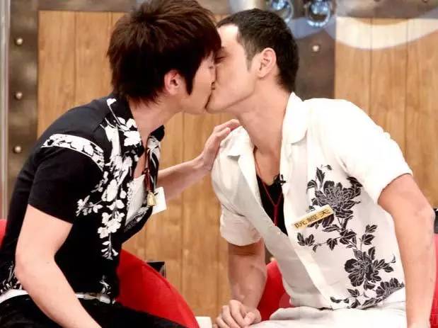 澶氫簭浜嗗ス,澶氫簭浜嗕粬