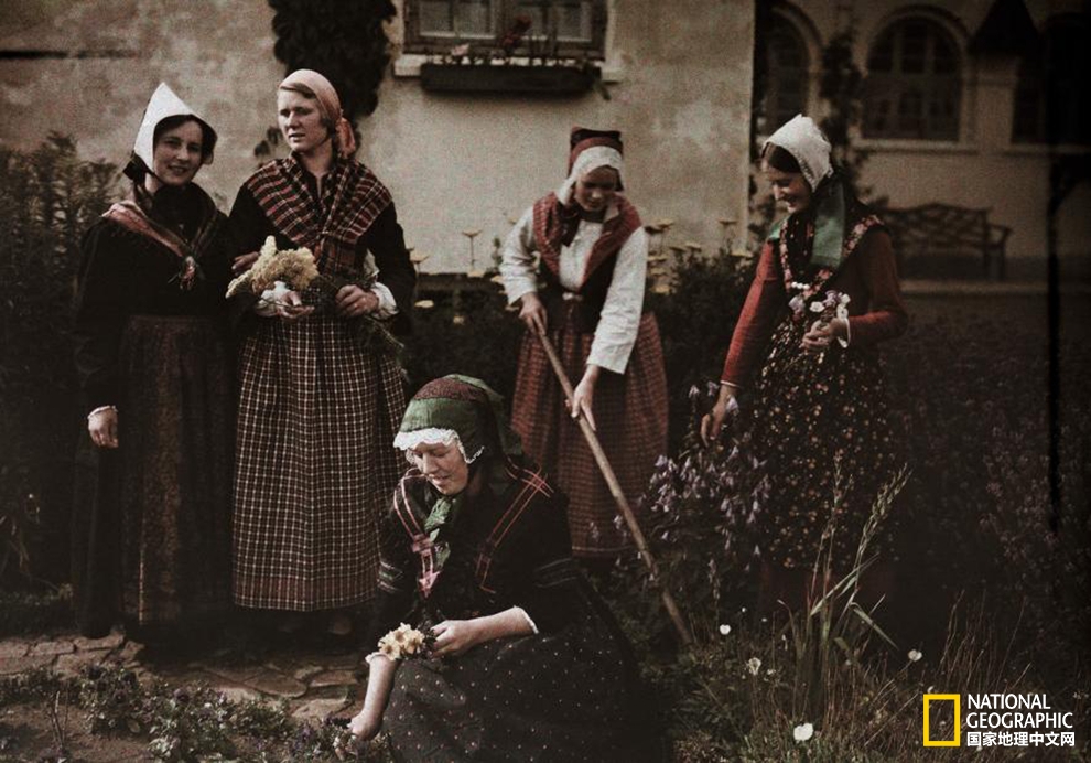 100年前的相片,100年前的彩色照片让人惊叹