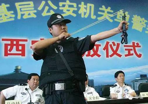 弹弓属于国家管制器具,弹弓秘密武器