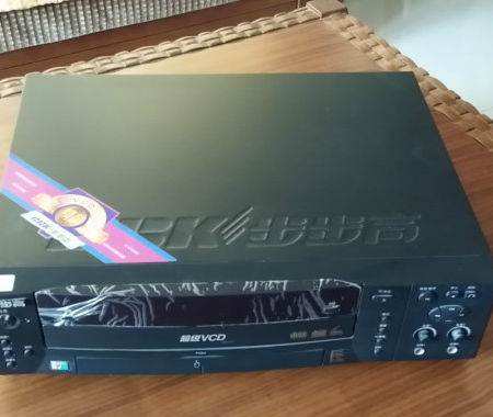 常用视频硬件接口,四色视频接口