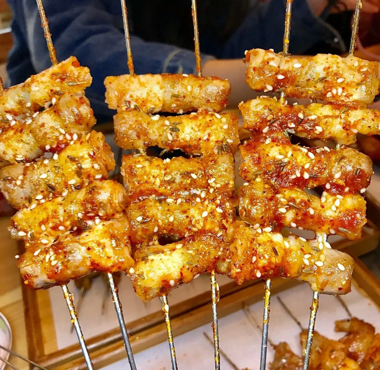 烧烤有些什么东西,烧烤用的是什么