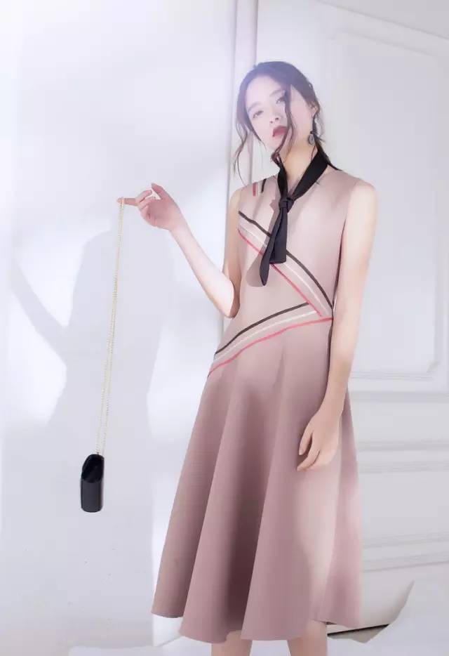 春装新款同城好店推荐,淘宝有哪些有质感的夏女装店铺