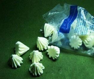 以前宝塔糖用什么做的,过去的宝塔糖对当今有什么作用吗