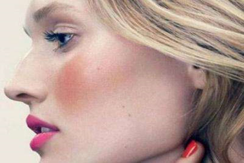 敏感肌肤怎么修复找皮肤专家,如何修复敏感皮肤