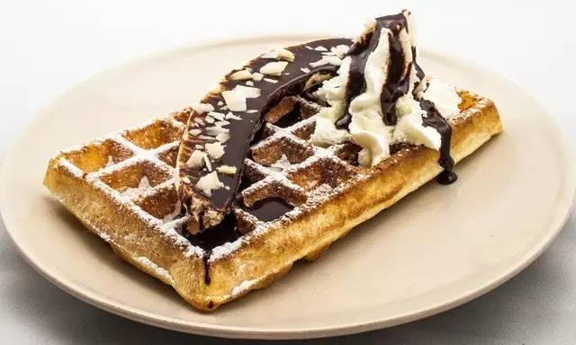 探店｜他把祖母的配方带到了上海，满足你对Waffle的幻想！
