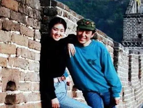 谋女郎见到张艺谋的表现,谋女郎张艺谋故事