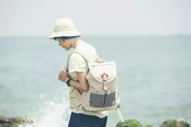 江疏影包包使用视频,宋茜baby宋佳江疏影刘雯