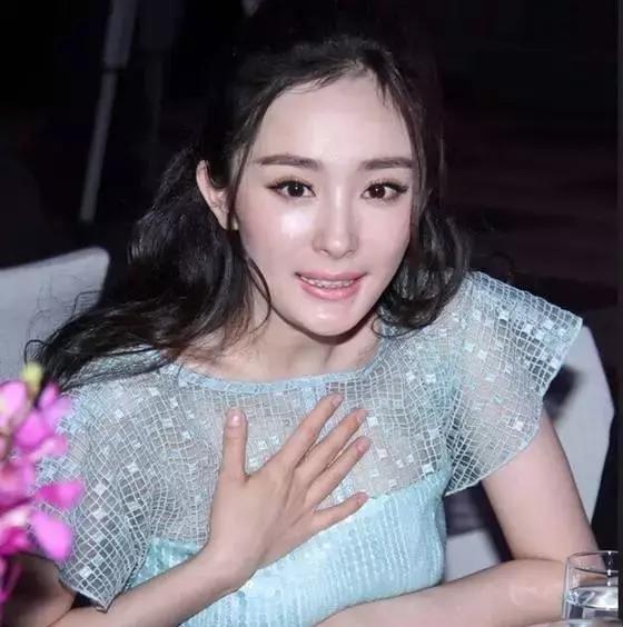 关晓彤杨幂赵丽颖卸妆后的样子,杨幂赵丽颖关晓彤上榜