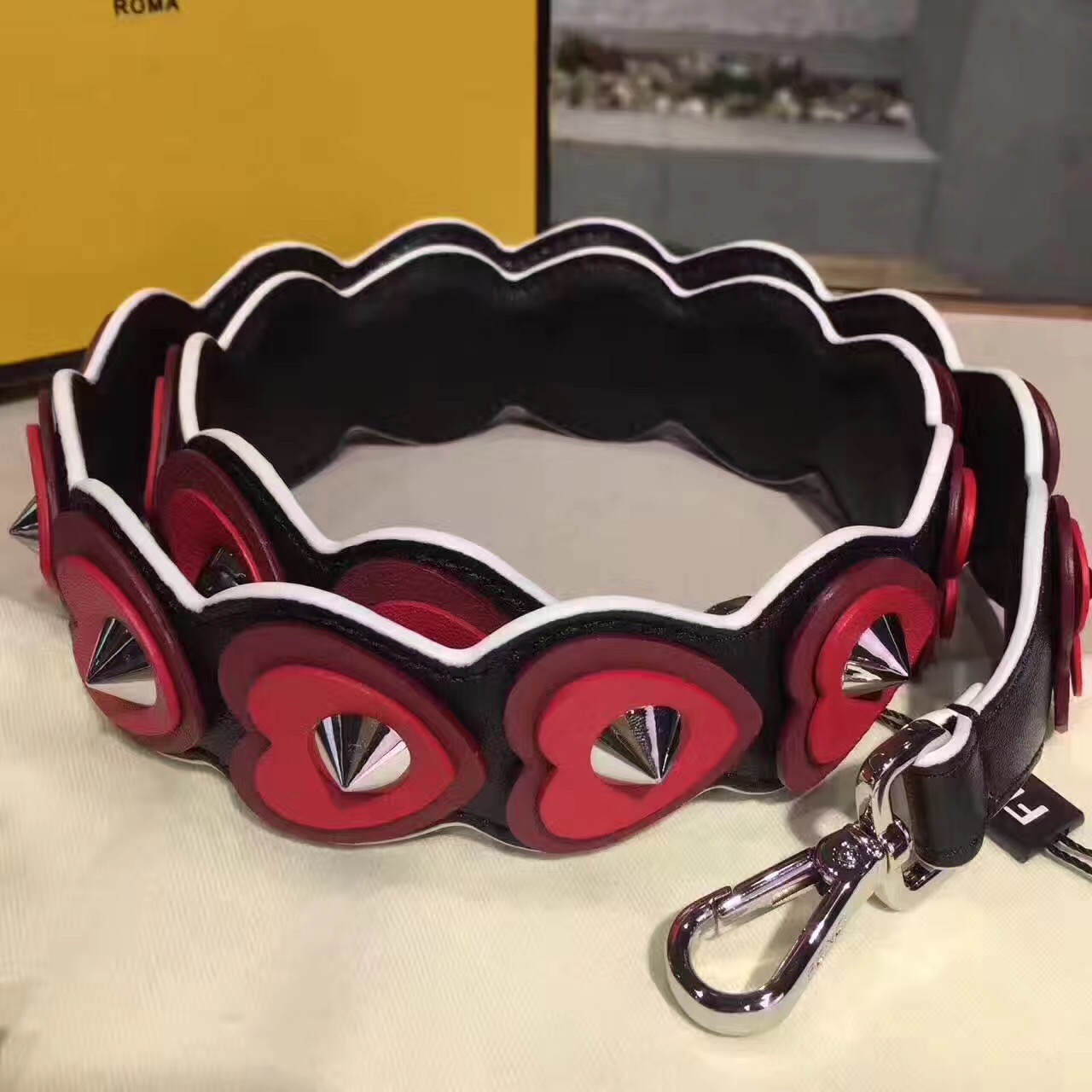 fendi包包哪一款最好看,fendi包最新款