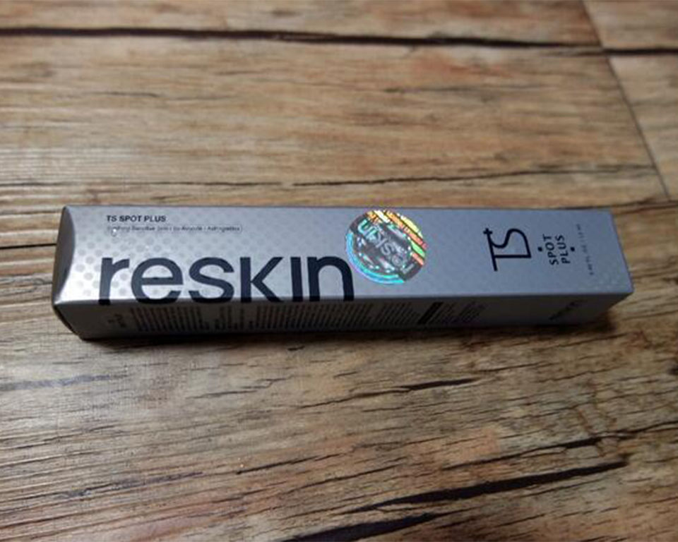 耳朵脖子后面长痘痘怎么办,脖子后面长痘痘一碰就疼