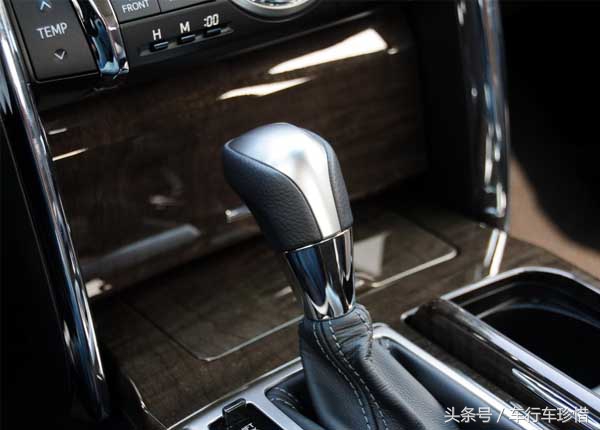 锐志转向学习,锐志方向向右跑偏