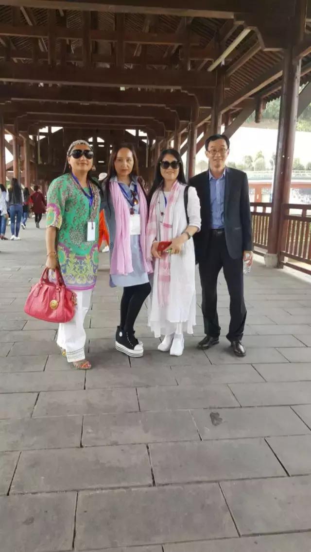 赞美石柱的古诗,诗词记忆方法