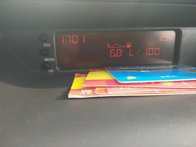 新款308的优缺点有哪些,标致308值得买吗真实车主告诉你