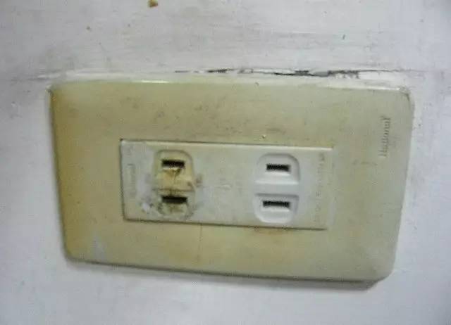 花5000改造ins风出租屋,上海一个改造出租屋loft的女孩