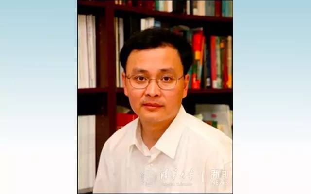 四月是你的生日伴奏,四月是你的生日手语舞完整版