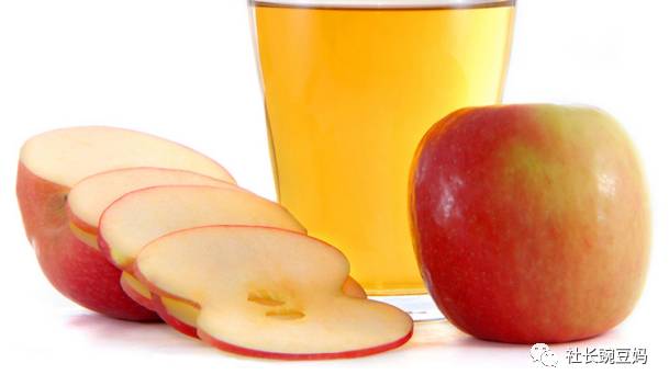 八个月宝宝发烧吃什么辅食比较好,一岁宝宝发烧了应该吃些什么辅食