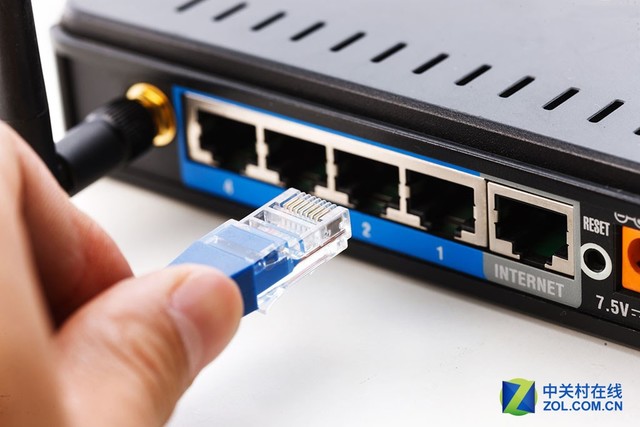 穿墙好覆盖距离远的千兆路由器,家用路由器什么牌子穿墙好信号强