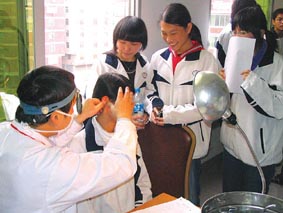 做过近视手术的可以考军校吗,近视600度做近视手术能报考军校吗