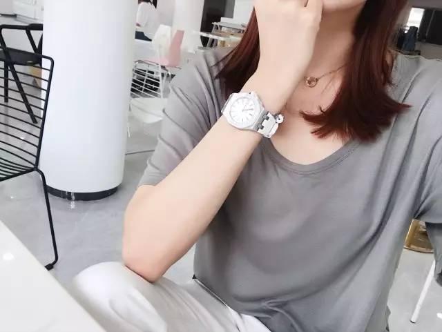 戴什么比较容易遇正缘,戴什么饰品养人