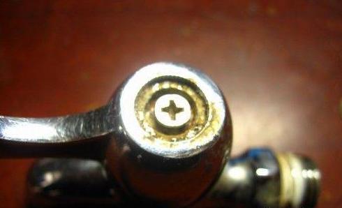 解决水龙头漏水的小妙招,水龙头漏水修理6大方法教您搞定