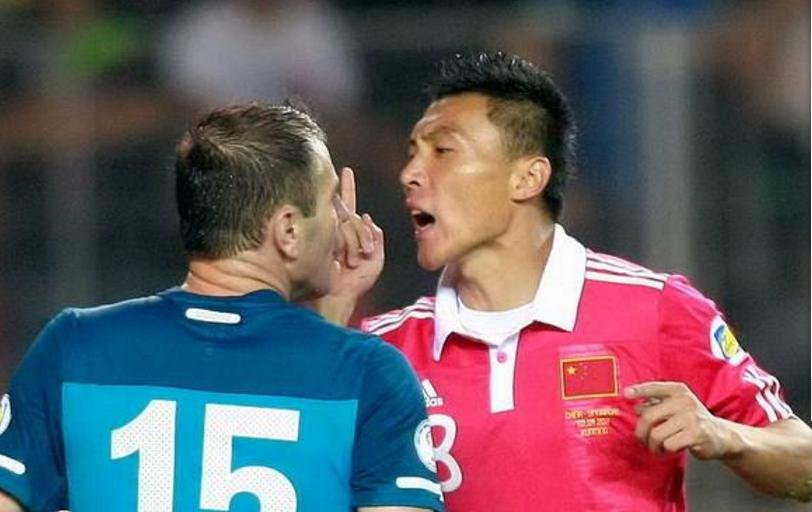 杨博宇防守失误挖大坑,秦升和李玮峰谁厉害