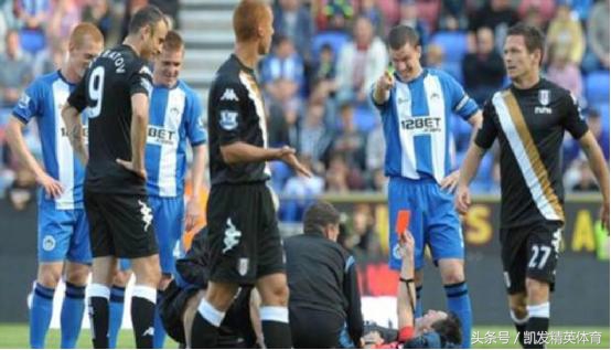 他是球场上最可怕的人，如今却被人说成缺心眼！