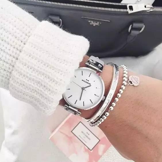 戴什么比较容易遇正缘,戴什么饰品养人