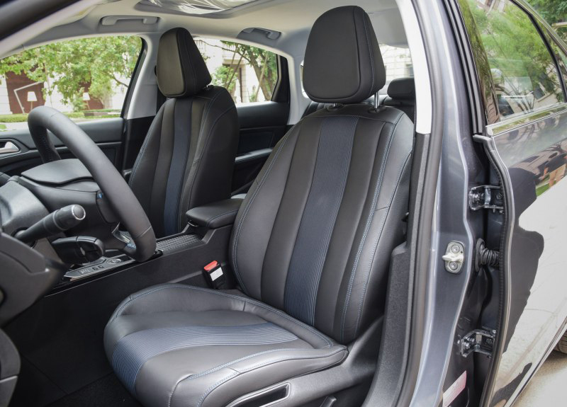 标致308新款跟老款的区别,全新标致308全细节车型解析